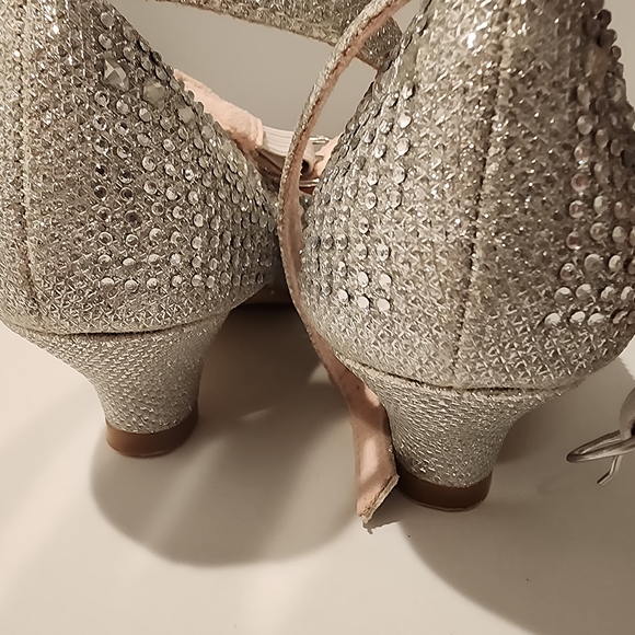 Girl's Silver Shoes with Sparkly Embellishments and Rounded Toe - Picture 2 of 5
